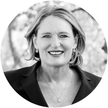 Portrait of Gretchen M. Walther, Associate Broker.